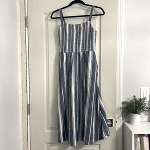 Old Navy Cami Dress (Striped)